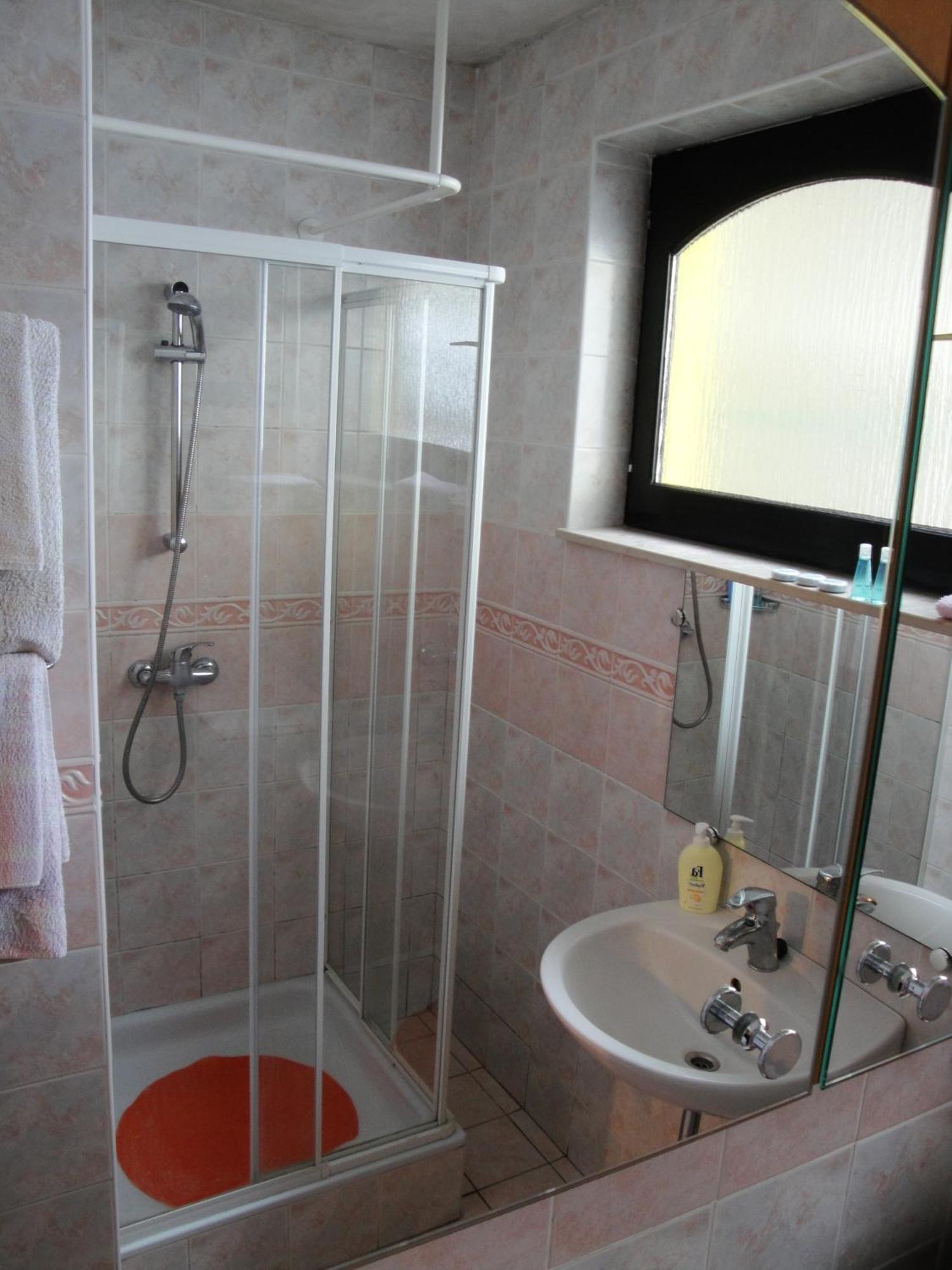 Blumauer Apartments Любляна Номер фото