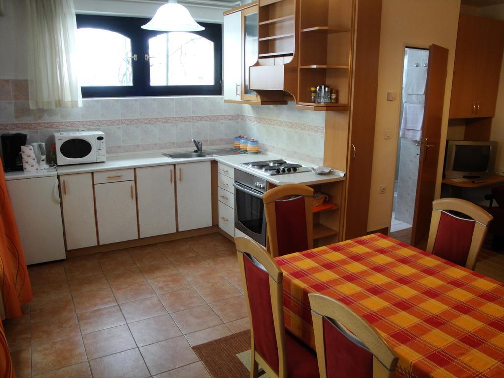 Blumauer Apartments Любляна Номер фото
